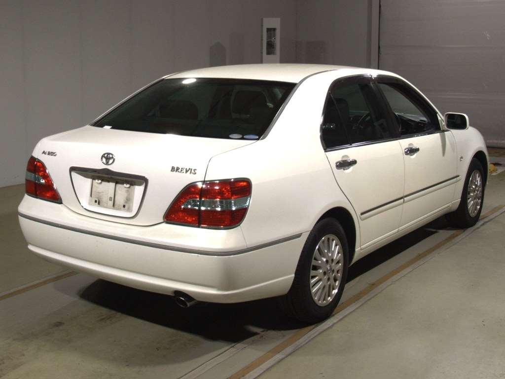 TOYOTA BREVIS