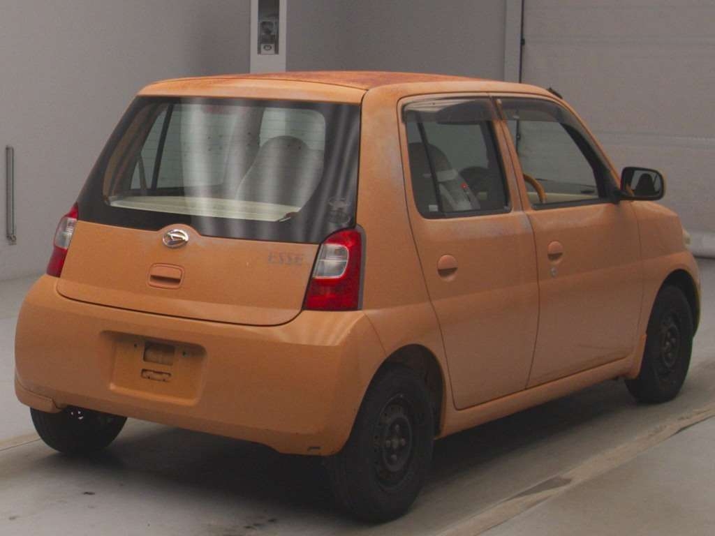 DAIHATSU ESSE