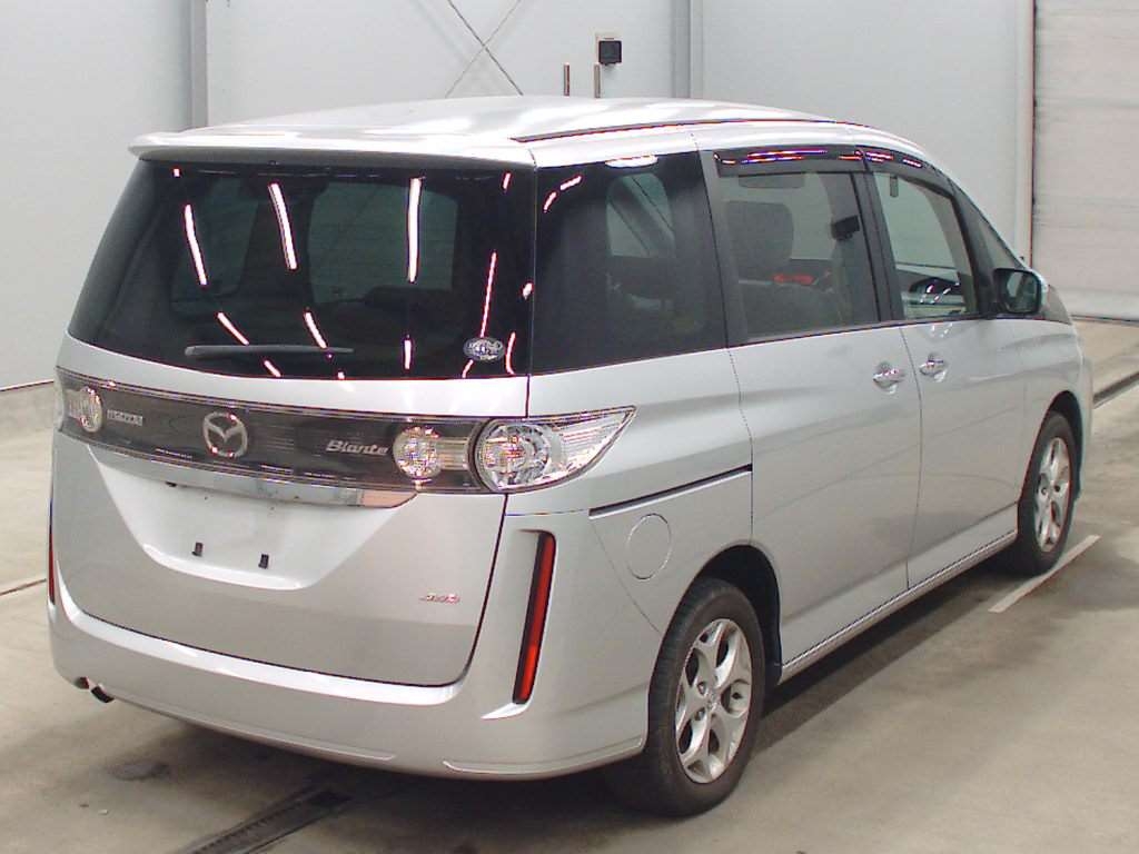 MAZDA BIANTE