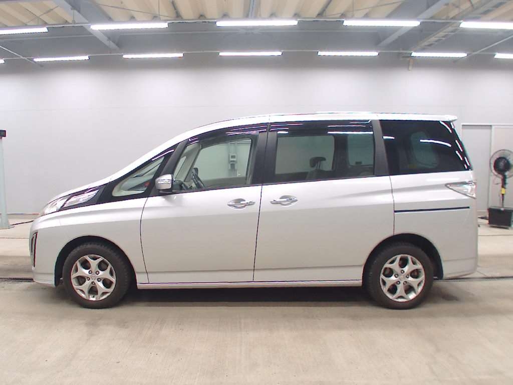 MAZDA BIANTE