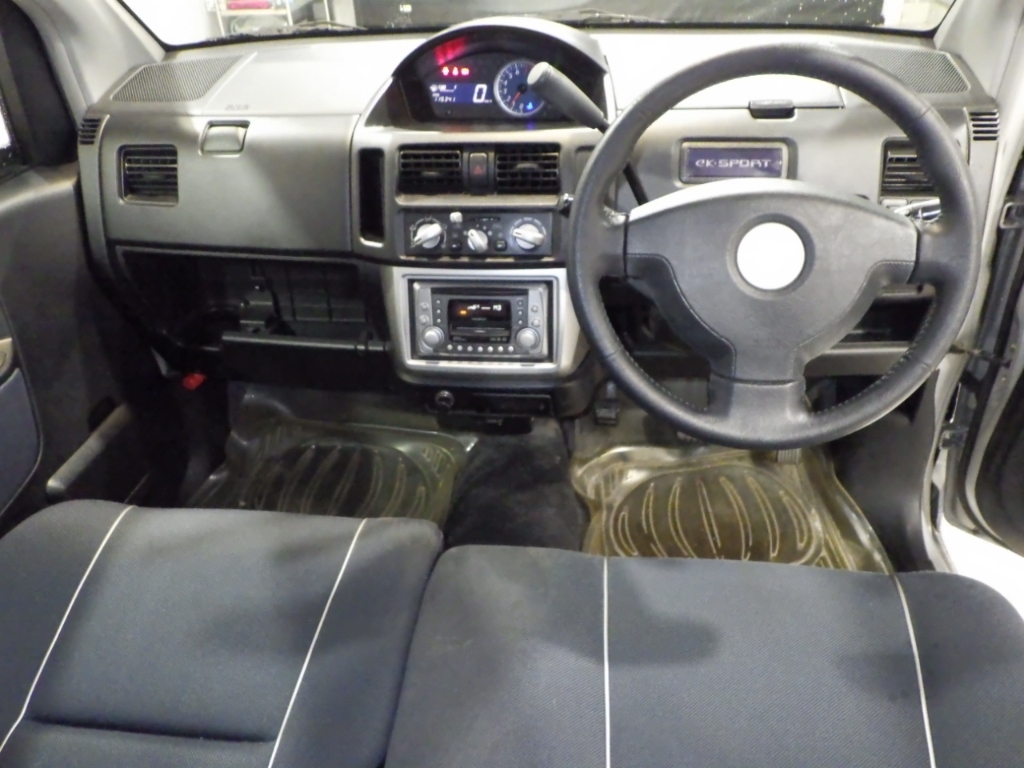 MITSUBISHI EK SPORT