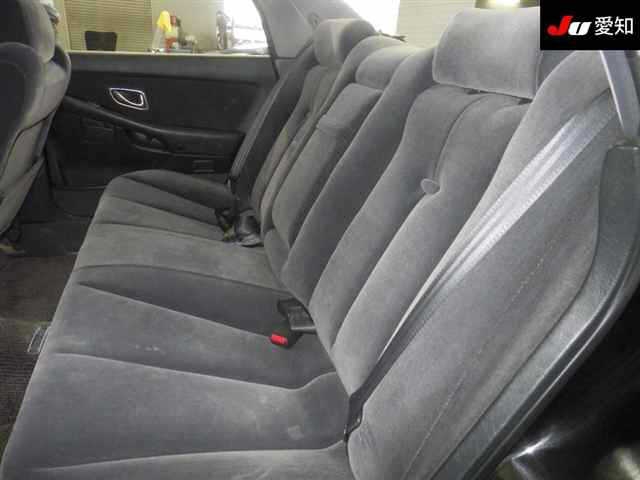 MITSUBISHI DIAMANTE