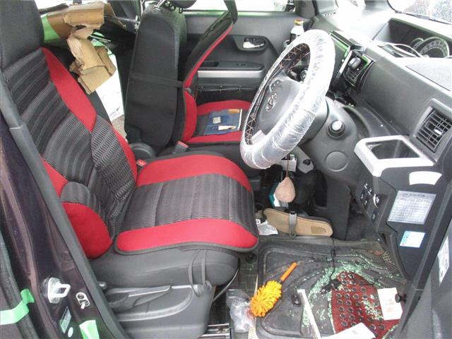 DAIHATSU WAKE