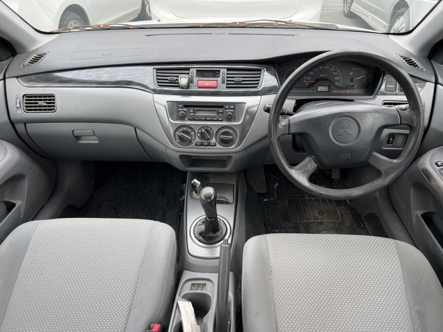 MITSUBISHI LANCER