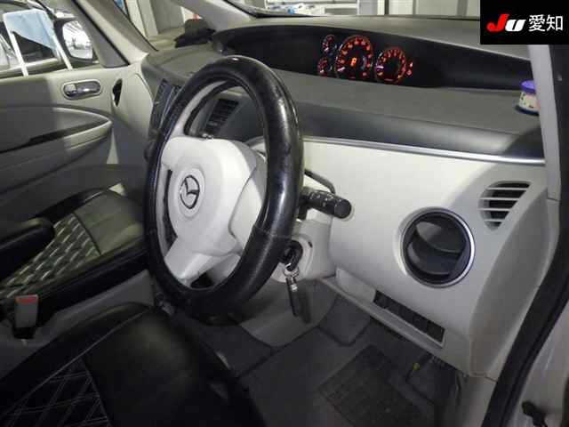 MAZDA BIANTE