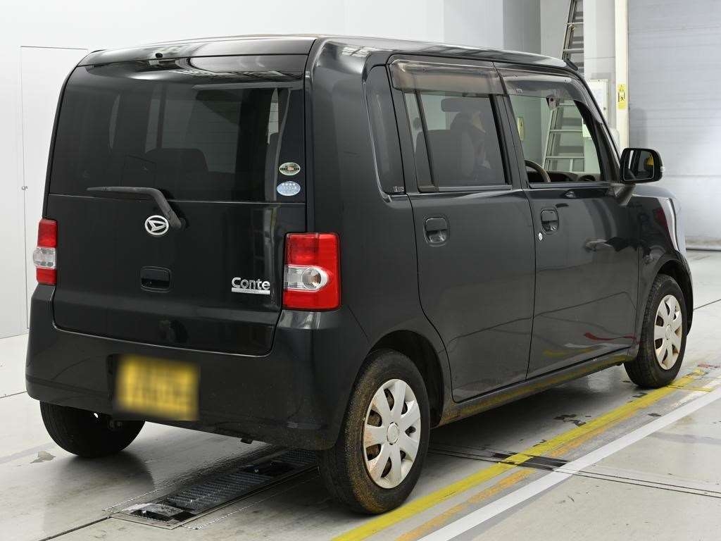 DAIHATSU MOVE CONTE