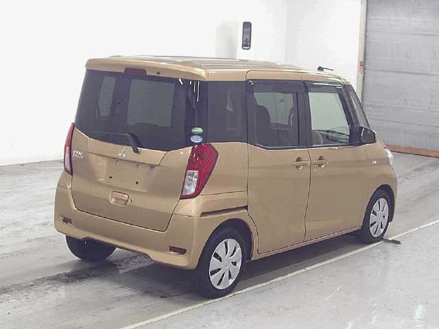 MITSUBISHI EK SPACE