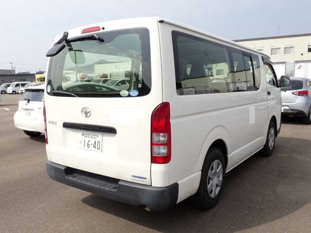 TOYOTA REGIUS ACE