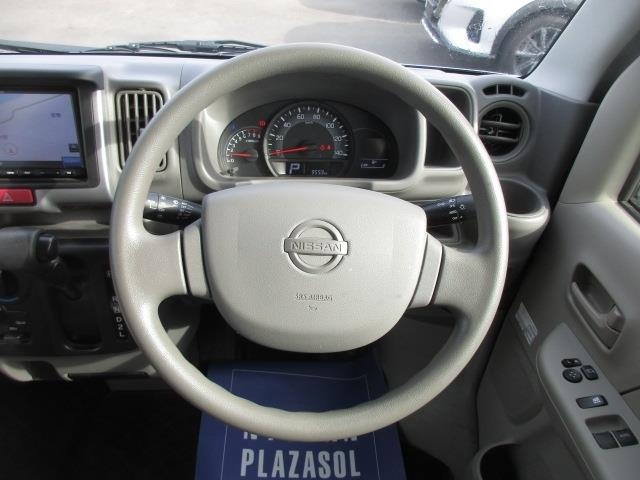 NISSAN NV100 CLIPPER