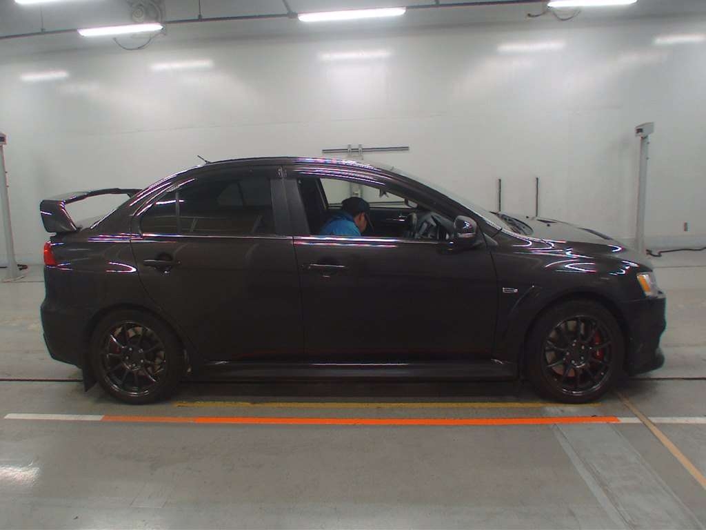 MITSUBISHI LANCER EVOLUTION
