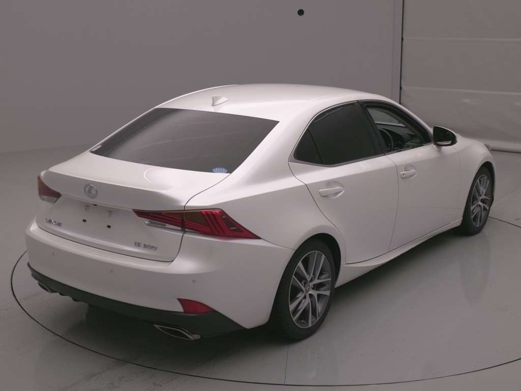 LEXUS IS300