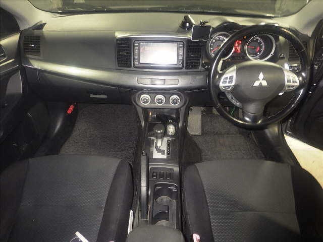 MITSUBISHI GALANT FORTIS
