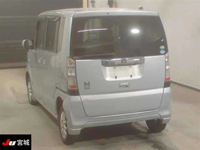 HONDA N-BOX+