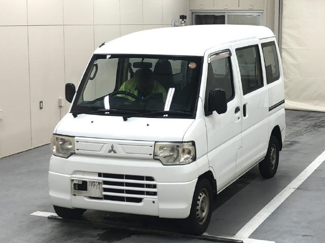 MITSUBISHI MINICAB