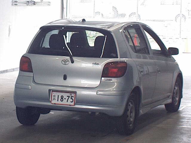 TOYOTA VITZ
