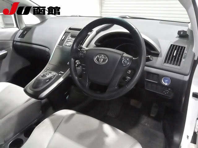 TOYOTA SAI