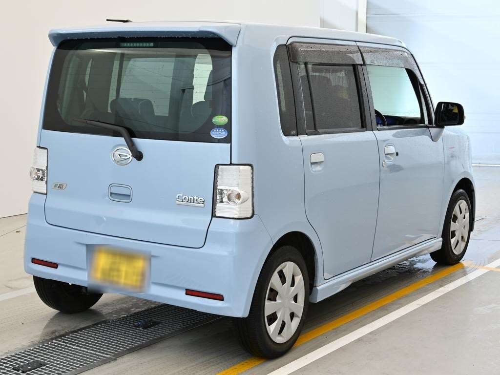 DAIHATSU MOVE CONTE