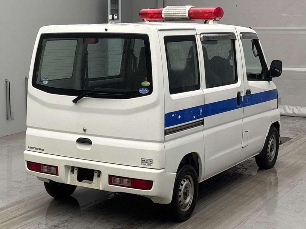 MITSUBISHI MINICAB