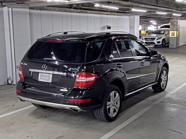 MERCEDES-BENZ M-CLASS