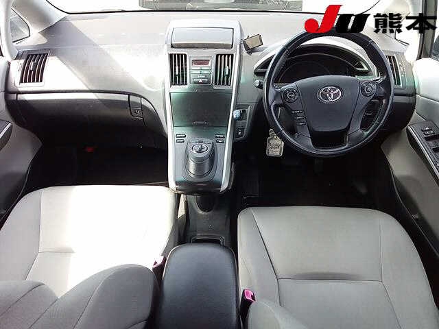 TOYOTA SAI