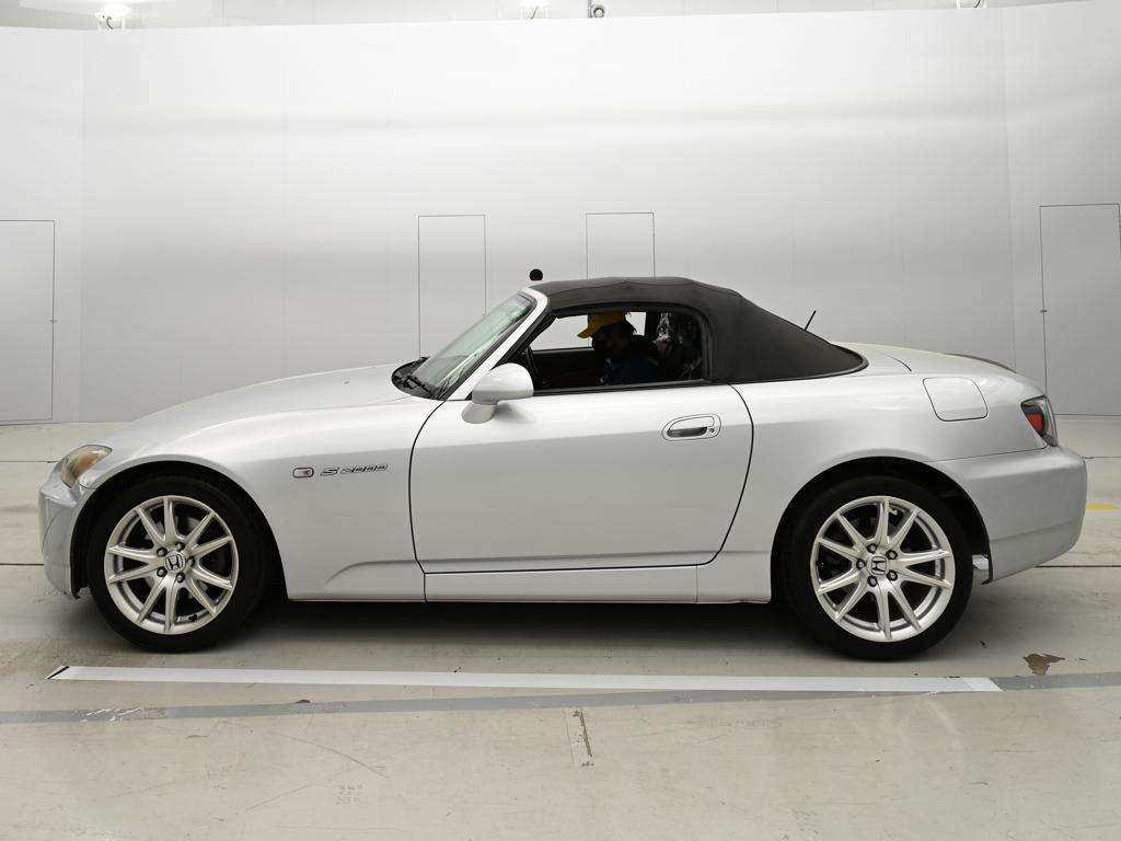 HONDA S2000