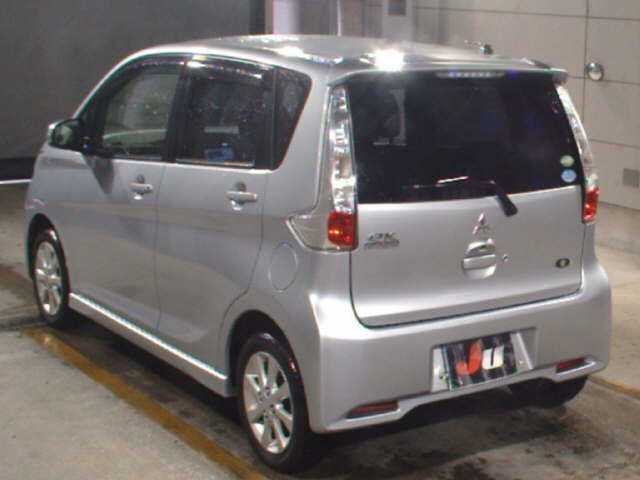 MITSUBISHI EK CUSTOM