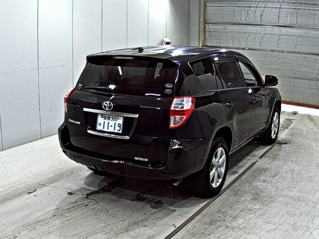 TOYOTA VANGUARD