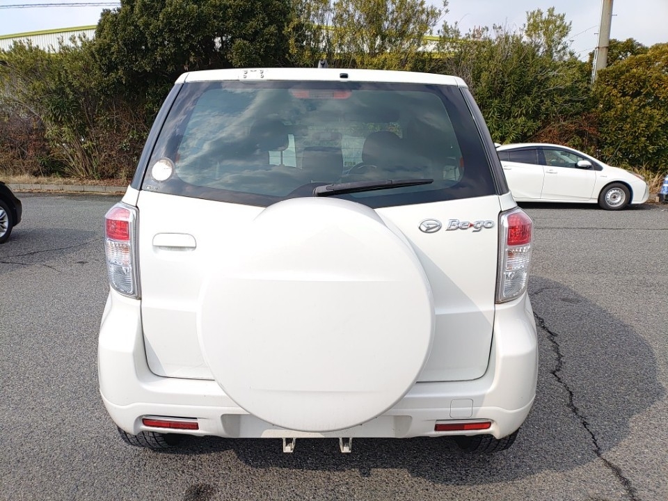 DAIHATSU BE-GO