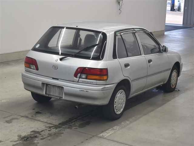 TOYOTA STARLET