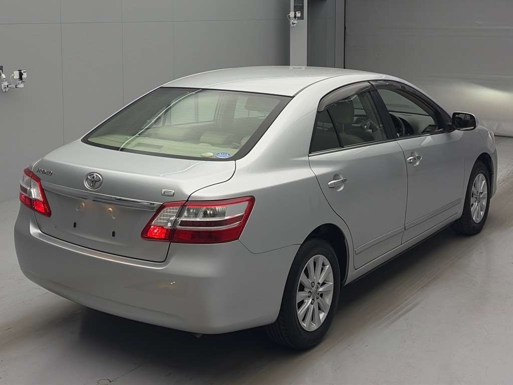 TOYOTA PREMIO