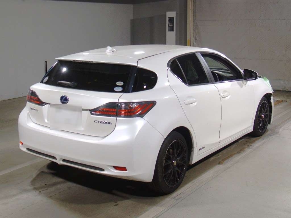 LEXUS CT200H