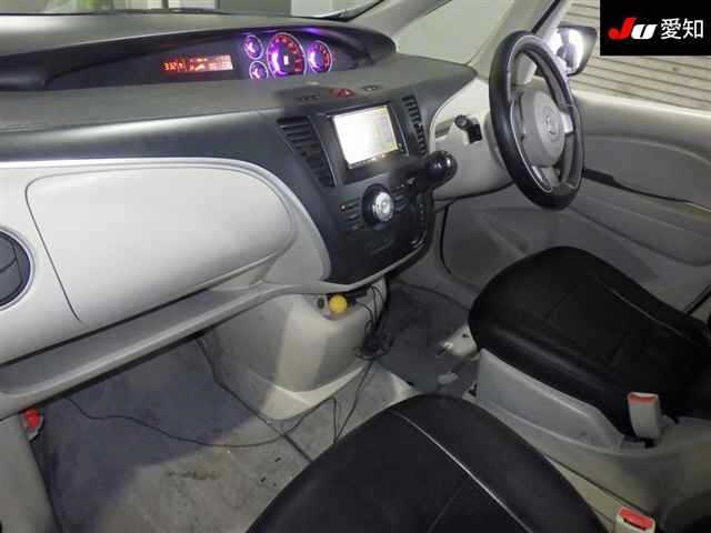 MAZDA BIANTE