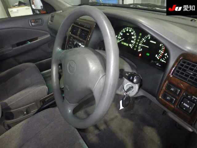 TOYOTA CORONA PREMIO