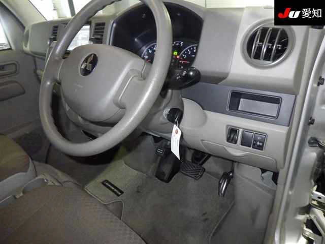 MITSUBISHI MINICAB