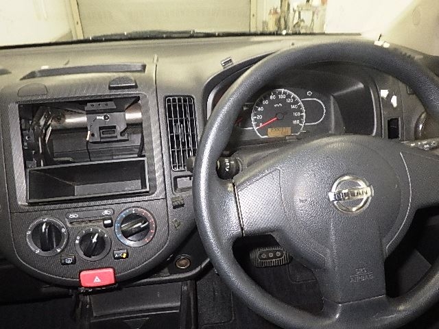 NISSAN AD