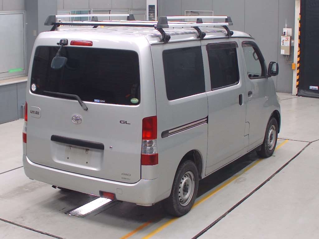 TOYOTA LITE ACE
