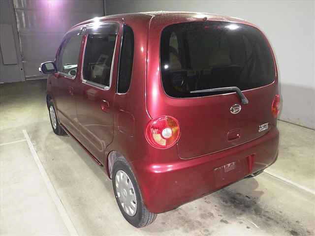 DAIHATSU MOVE LATTE