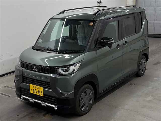 MITSUBISHI DELICA MINI