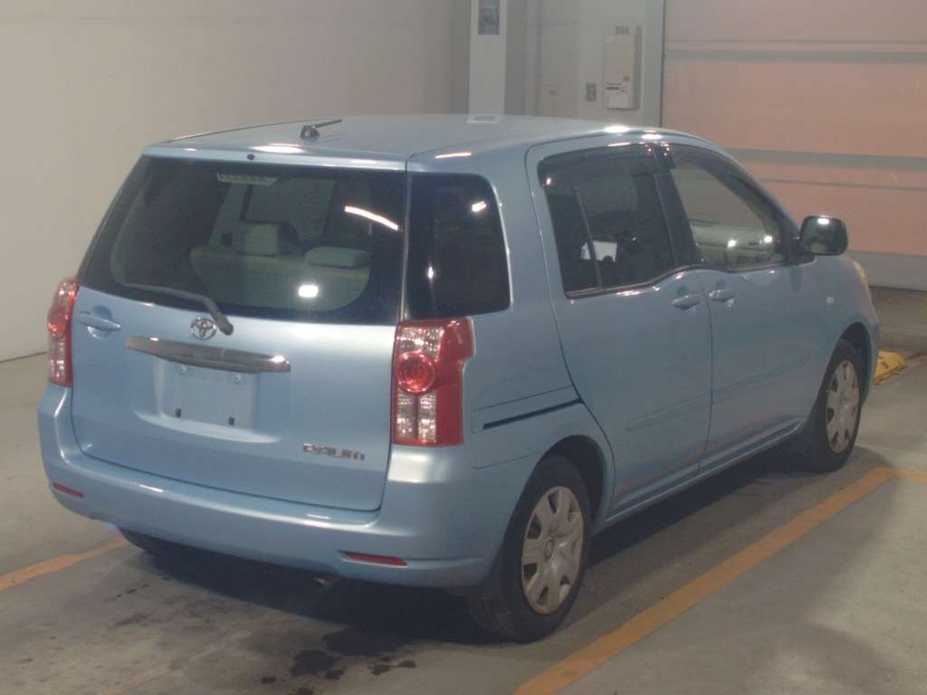 TOYOTA RAUM