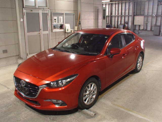 MAZDA AXELA