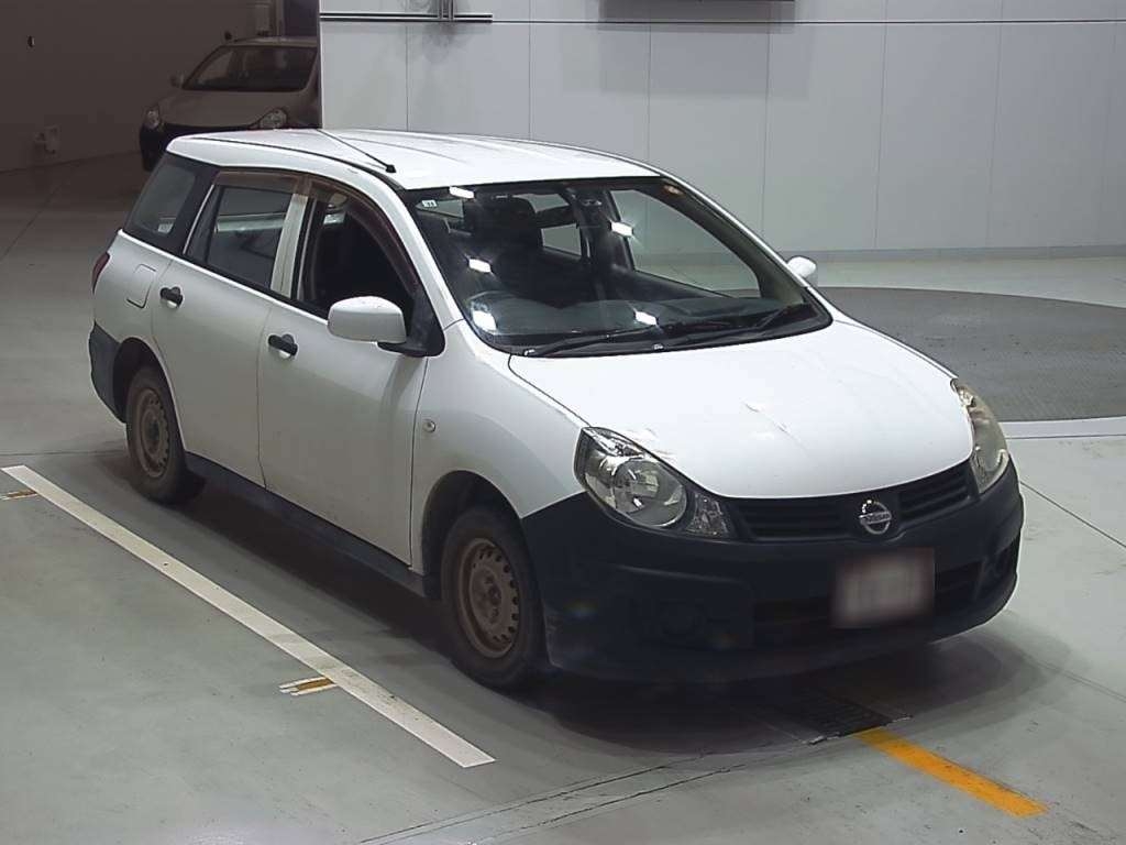 NISSAN AD
