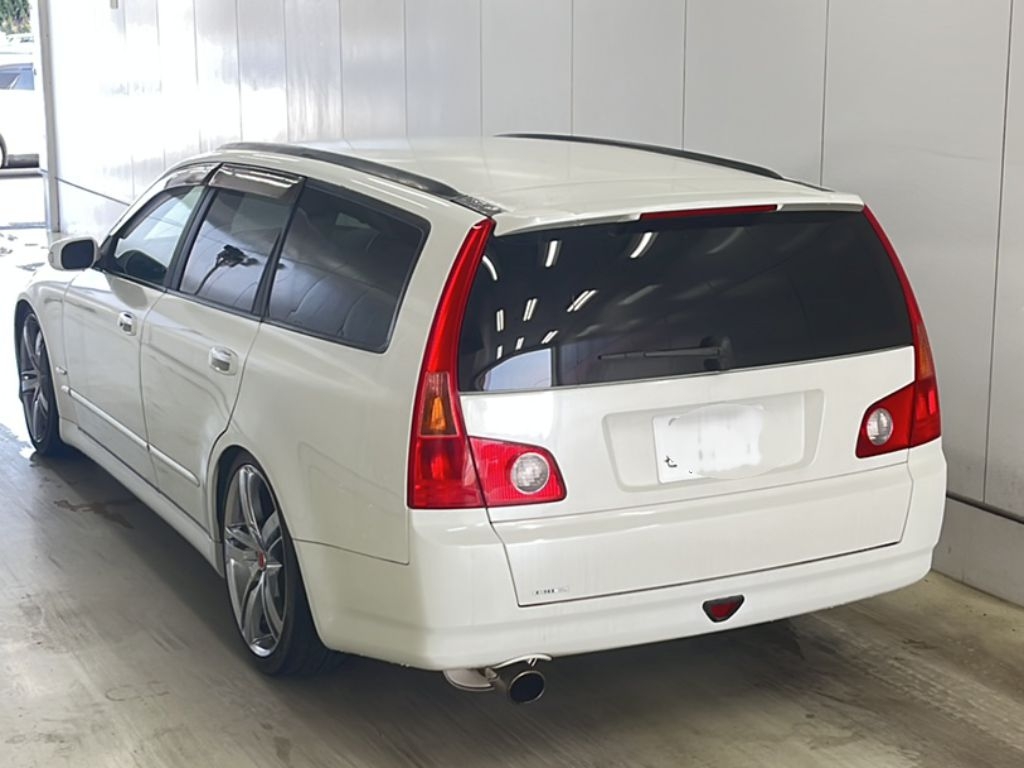 NISSAN STAGEA