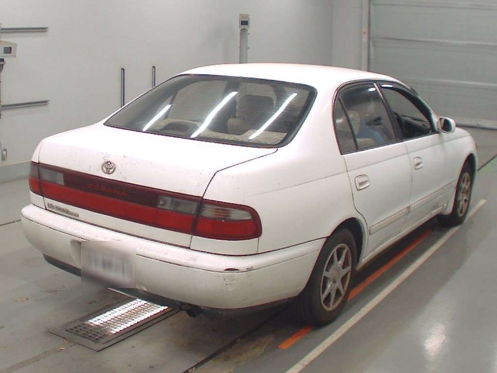 TOYOTA CORONA