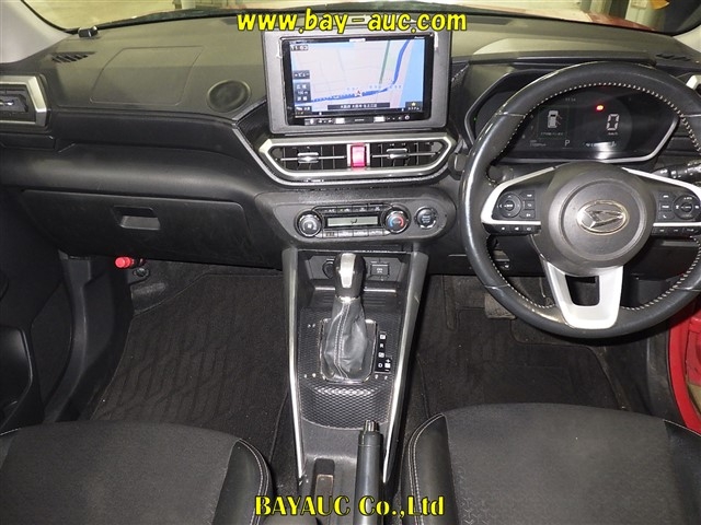 DAIHATSU ROCKY