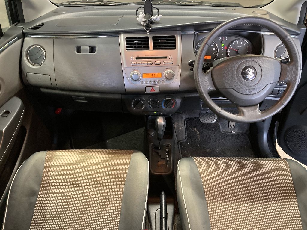 SUZUKI CERVO