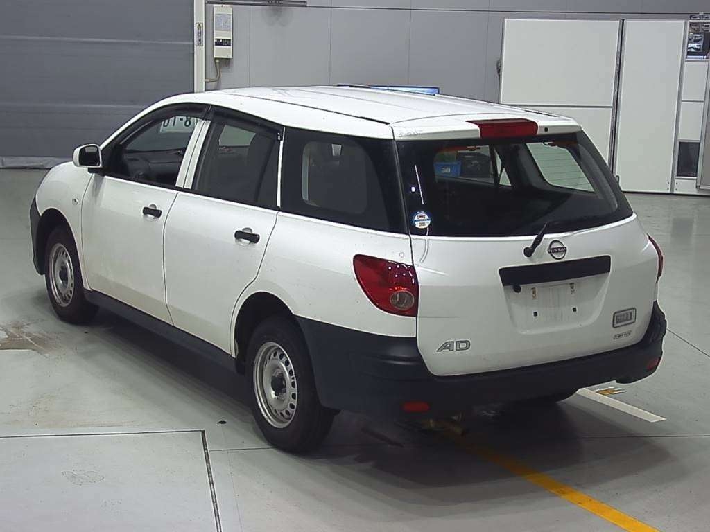 NISSAN AD