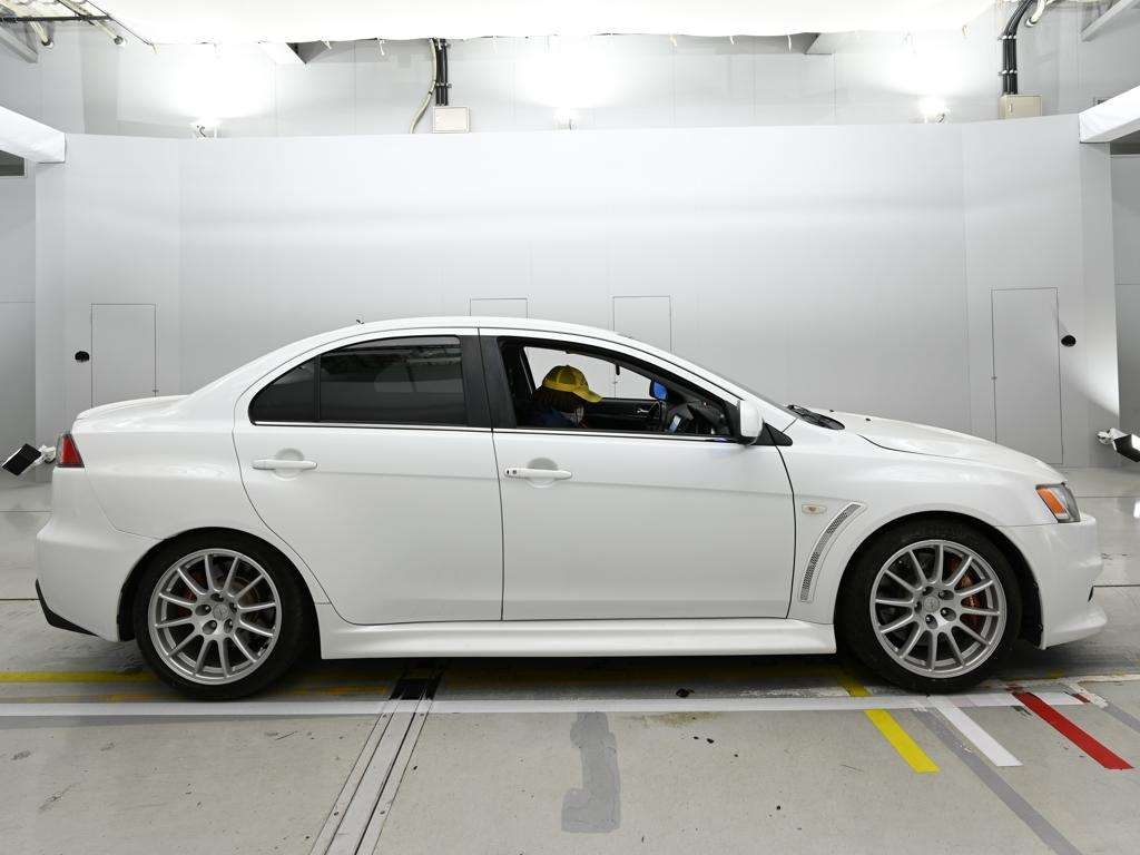MITSUBISHI LANCER EVOLUTION
