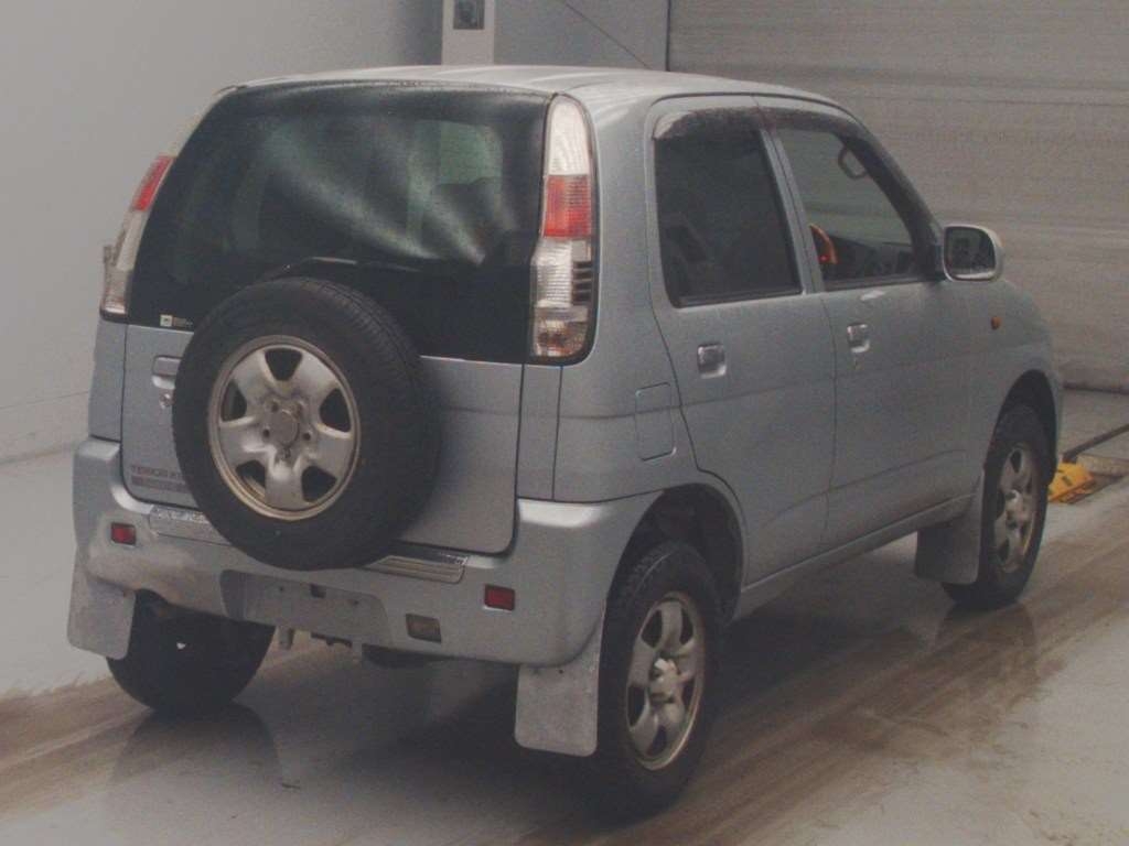DAIHATSU TERIOS KID