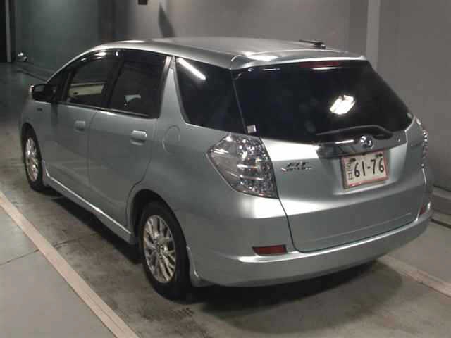 HONDA FIT SHUTTLE