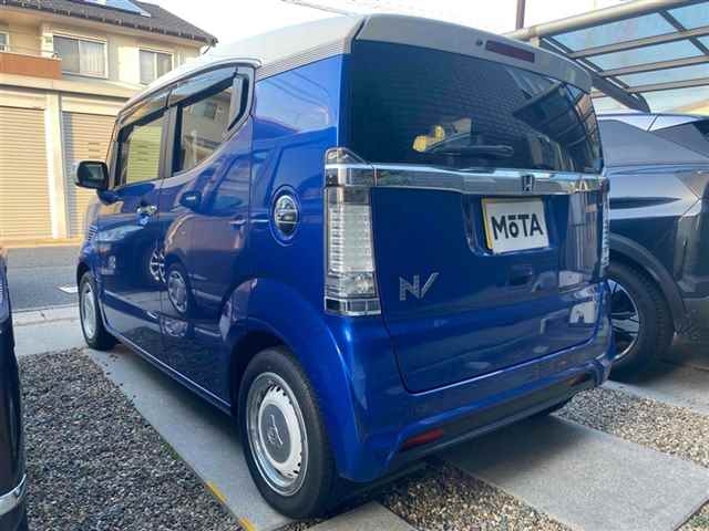 HONDA N-BOX SLASH